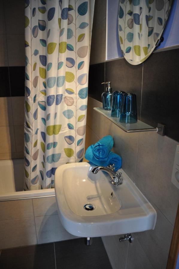 Santa Fe - Lutrebois Bed & Breakfast Bastogne Dış mekan fotoğraf